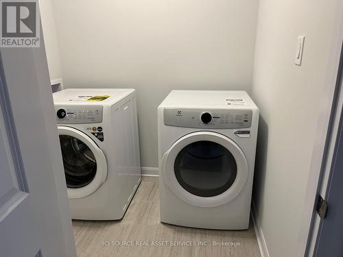 170 Invention Boulevard, Ottawa, ON - Indoor Photo Showing Laundry Room