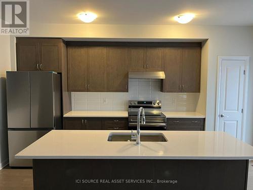 170 Invention Boulevard, Ottawa, ON - Indoor Photo Showing Kitchen With Double Sink