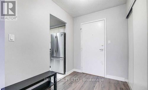 315 - 135 Hillcrest Avenue, Mississauga, ON - Indoor Photo Showing Other Room