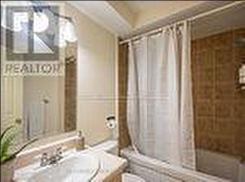 303 - 64 Sidney Belsey Crescent, Toronto, ON - Indoor Photo Showing Bathroom