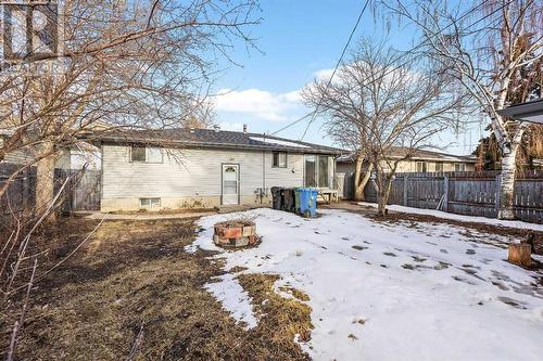 1515 43 Street Se, Calgary, AB - Outdoor