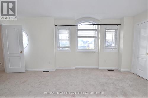 220 Mclaughlin Avenue, Milton, ON - Indoor Photo Showing Other Room