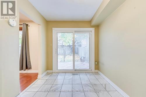 2226 Munns Avenue, Oakville, ON - Indoor Photo Showing Other Room