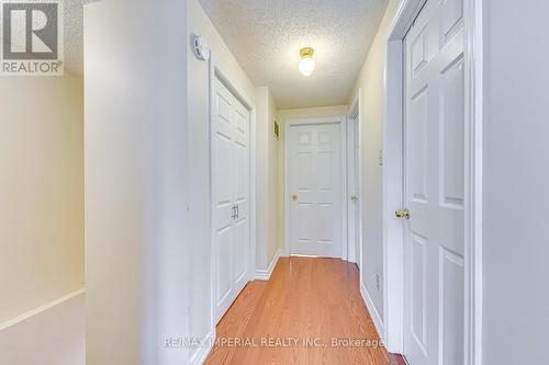 2226 Munns Avenue, Oakville, ON - Indoor Photo Showing Other Room