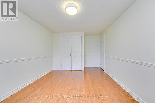 2226 Munns Avenue, Oakville, ON - Indoor Photo Showing Other Room