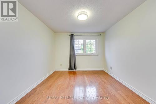 2226 Munns Avenue, Oakville, ON - Indoor Photo Showing Other Room