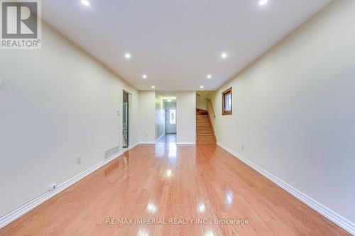 2226 Munns Avenue, Oakville, ON - Indoor Photo Showing Other Room