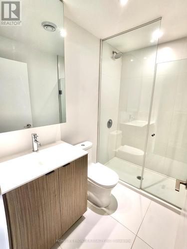 1709 - 20 Edward Street, Toronto, ON - Indoor Photo Showing Bathroom