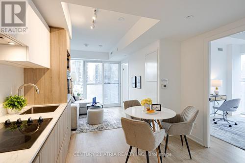 1602 - 319 Jarvis Street, Toronto, ON - Indoor Photo Showing Dining Room