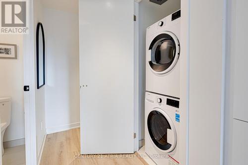 1602 - 319 Jarvis Street, Toronto, ON - Indoor Photo Showing Laundry Room