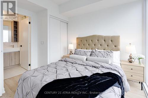 4617 - 319 Jarvis Street, Toronto, ON - Indoor Photo Showing Bedroom