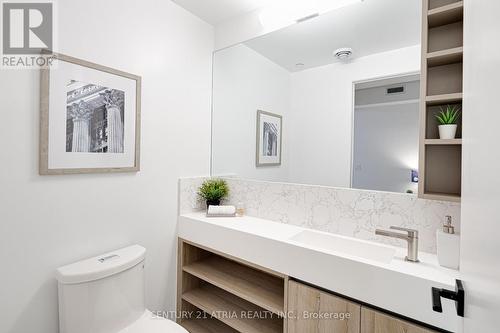 4617 - 319 Jarvis Street, Toronto, ON - Indoor Photo Showing Bathroom