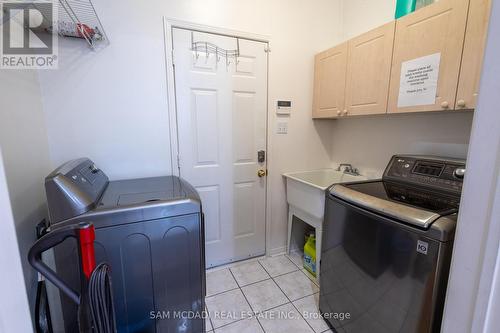 5751 Long Valley Road, Mississauga, ON - Indoor Photo Showing Laundry Room