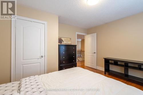 5751 Long Valley Road, Mississauga, ON - Indoor Photo Showing Bedroom