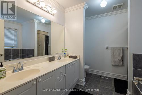 5751 Long Valley Road, Mississauga, ON - Indoor Photo Showing Bathroom