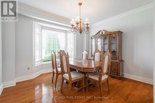 5751 Long Valley Road, Mississauga, ON - Indoor Photo Showing Dining Room