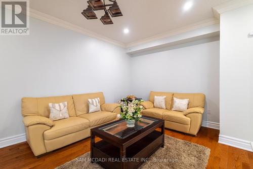 5751 Long Valley Road, Mississauga, ON - Indoor Photo Showing Living Room