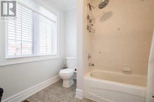 5751 Long Valley Road, Mississauga, ON - Indoor Photo Showing Bathroom