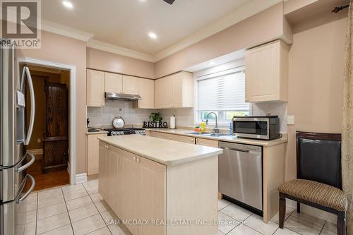 5751 Long Valley Road, Mississauga, ON - Indoor Photo Showing Kitchen With Double Sink