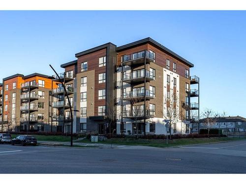 FaÃ§ade - 304-335 Av. De La Belle-Dame, La Prairie, QC - Outdoor With Facade