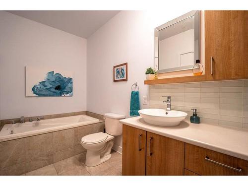 Salle de bains - 304-335 Av. De La Belle-Dame, La Prairie, QC - Indoor Photo Showing Bathroom