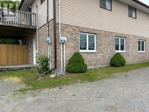 #1 - 105 Main Street, Kawartha Lakes (Bobcaygeon), ON 