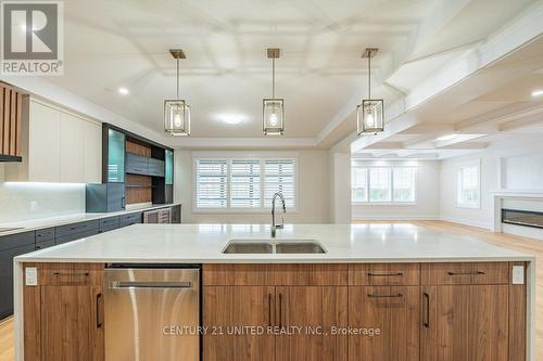 82 York Drive, Peterborough (Northcrest), ON - Indoor Photo Showing Kitchen