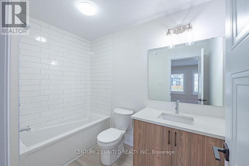 82 York Drive, Peterborough (Northcrest), ON - Indoor Photo Showing Bathroom