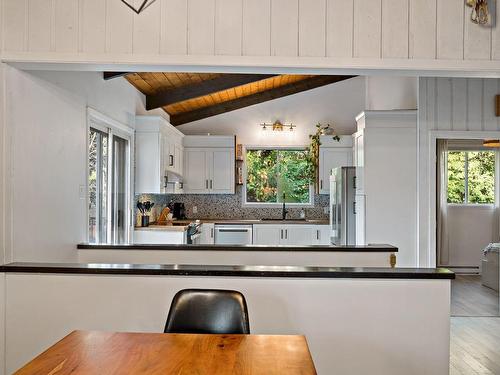 Salle Ã  manger - 1470 Rue Labelle, Mont-Tremblant, QC - Indoor Photo Showing Kitchen