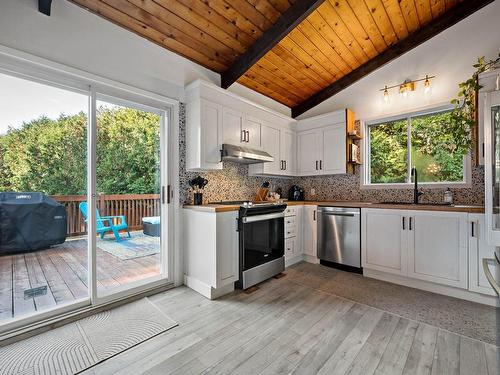 Cuisine - 1470 Rue Labelle, Mont-Tremblant, QC - Indoor Photo Showing Kitchen