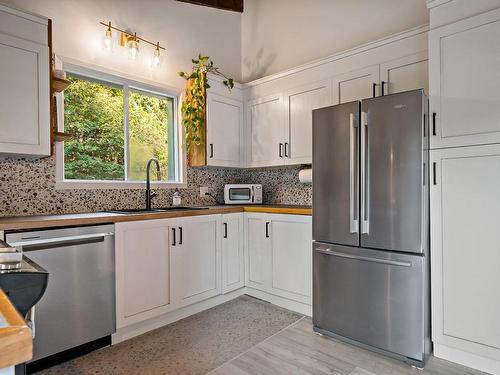 Cuisine - 1470 Rue Labelle, Mont-Tremblant, QC - Indoor Photo Showing Kitchen With Upgraded Kitchen