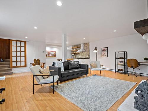 Salle familiale - 1470 Rue Labelle, Mont-Tremblant, QC - Indoor Photo Showing Living Room