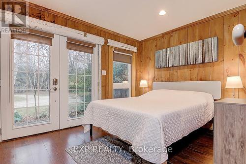 209846 Highway 26, Blue Mountains, ON - Indoor Photo Showing Bedroom