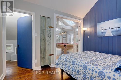 209846 Highway 26, Blue Mountains, ON - Indoor Photo Showing Bedroom