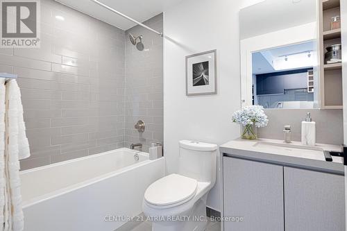 915 - 319 Jarvis Street, Toronto, ON - Indoor Photo Showing Bathroom