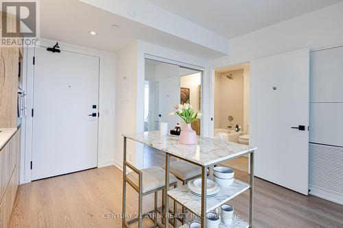 1711 - 319 Jarvis Street, Toronto, ON - Indoor Photo Showing Dining Room