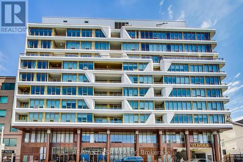 1002 - 151 Avenue Road, Toronto, ON - Outdoor With Balcony With Facade