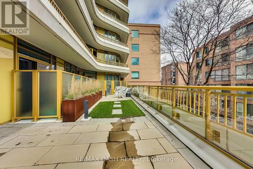 1002 - 151 Avenue Road, Toronto, ON - Outdoor With Balcony