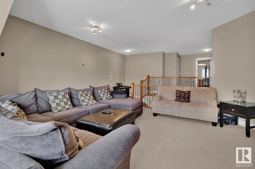 3017 Macneil Wy Nw, Edmonton, AB - Indoor Photo Showing Living Room