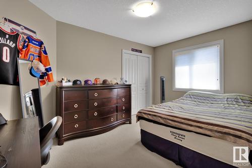 3017 Macneil Wy Nw, Edmonton, AB - Indoor Photo Showing Bedroom