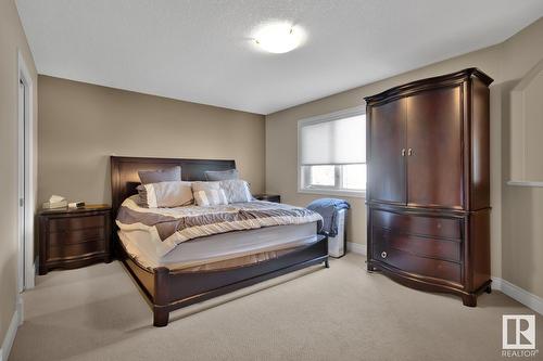 3017 Macneil Wy Nw, Edmonton, AB - Indoor Photo Showing Bedroom