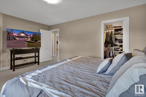 3017 Macneil Wy Nw, Edmonton, AB - Indoor Photo Showing Bedroom