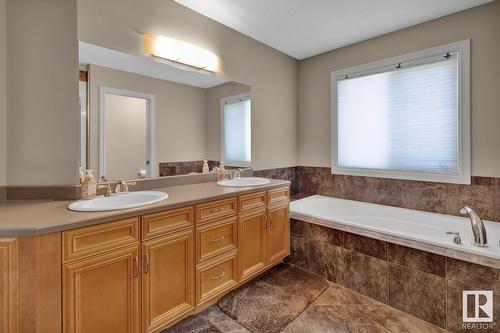 3017 Macneil Wy Nw, Edmonton, AB - Indoor Photo Showing Bathroom