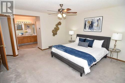 175 Douglasbank Drive Se, Calgary, AB - Indoor Photo Showing Bedroom