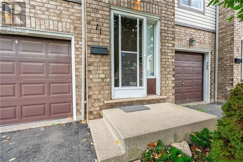 11 - 384 Limeridge Road E, Hamilton, ON - Outdoor