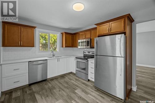 3 Mcmurchy Avenue, Regina, SK - Indoor Photo Showing Kitchen With Stainless Steel Kitchen