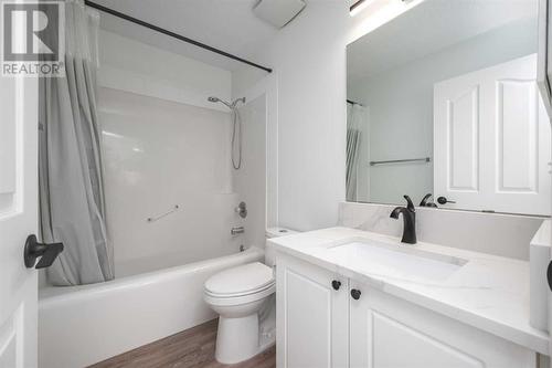 298 Arbour Crest Drive Nw, Calgary, AB - Indoor Photo Showing Bathroom