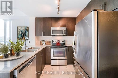 406 - 3985 Grand Park Drive, Mississauga, ON - Indoor Photo Showing Kitchen With Stainless Steel Kitchen With Double Sink With Upgraded Kitchen