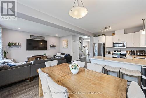 119 Hazlett Street, Loyalist (Amherstview), ON - Indoor Photo Showing Dining Room