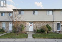 33 - 855 SOUTHDALE ROAD E  London, ON N6E 1V7